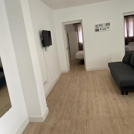 U5 A Estrenar Bien Situado Cerca De Metro Apartment Madrid Exterior photo