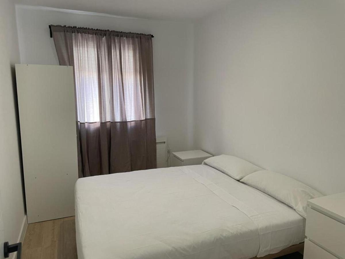 U5 A Estrenar Bien Situado Cerca De Metro Apartment Madrid Exterior photo